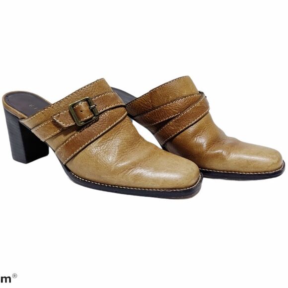 GIANNI BINI Honey Brown Buckle Accent Slip On Mule - Picture 3 of 13